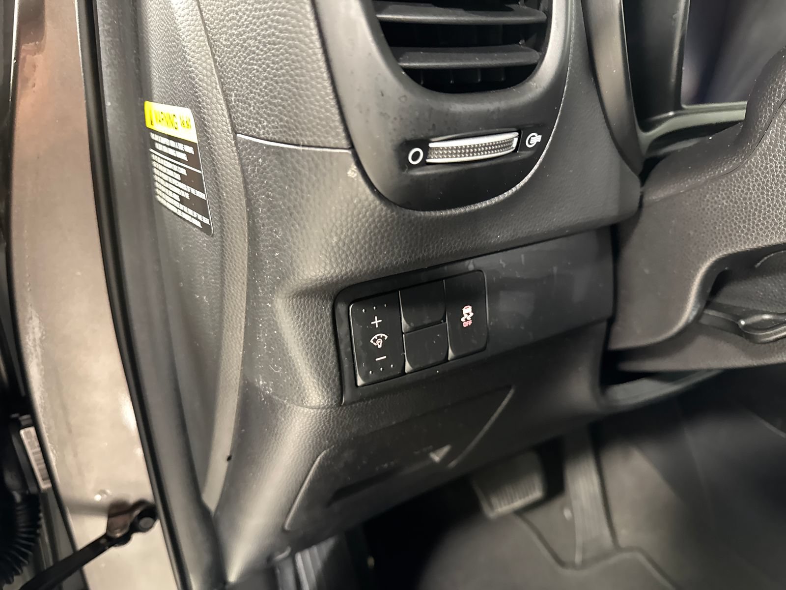 Used 2017 Kia Soul + FWD image 18