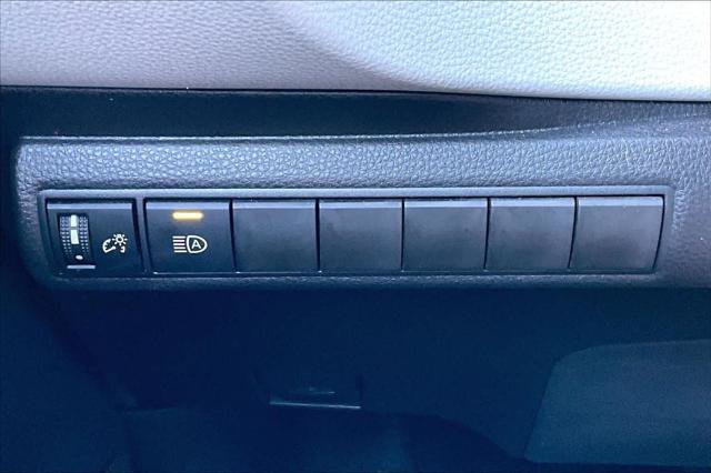 Certified 2026 Toyota Corolla LE w/ LE Premium Package FWD image 35
