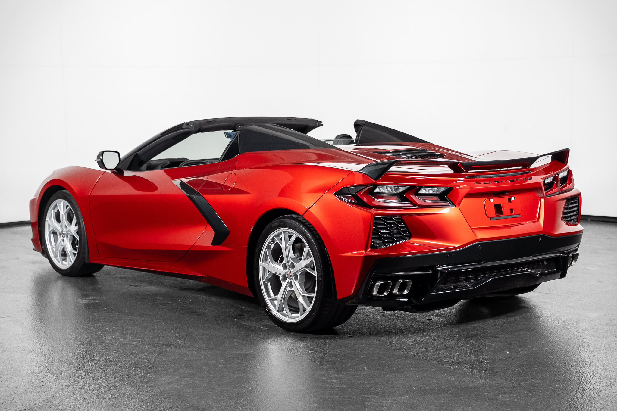 Used 2022 Chevrolet Corvette Stingray Preferred Conv w/ Z51 Performance Package RWD image 22