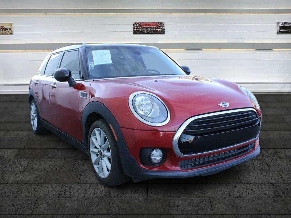 Used 2016 MINI Cooper Clubman image 2