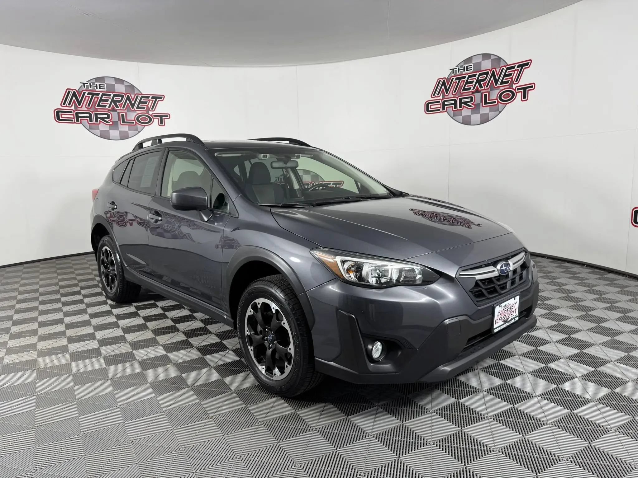 Used 2022 Subaru Crosstrek 2.0i Premium w/ Moonroof Package AWD/4WD image 9