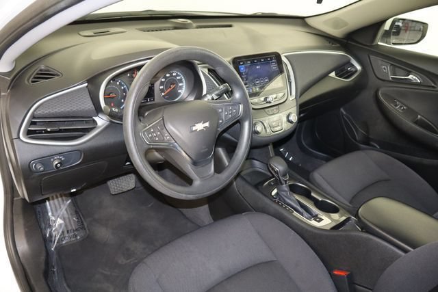 Used 2024 Chevrolet Malibu LS FWD image 26