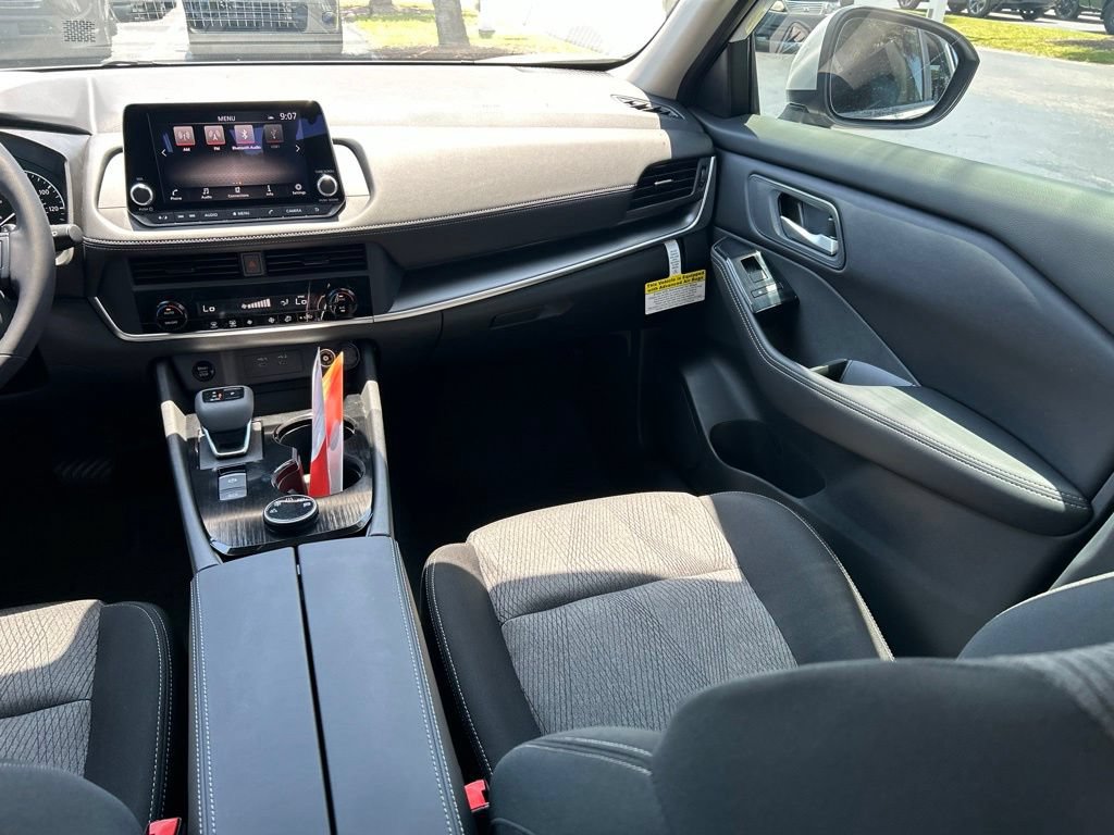 New 2026 Nissan Rogue SV AWD/4WD image 12
