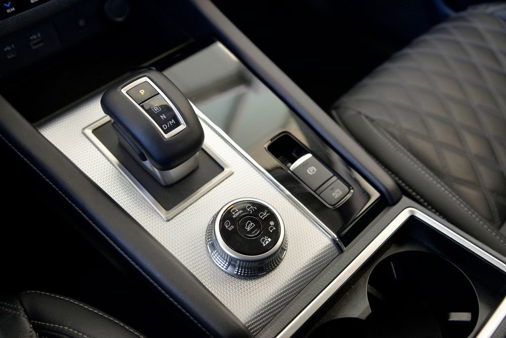 Used 2022 Mitsubishi Outlander SEL image 26