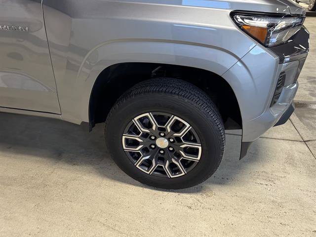 Certified 2024 Chevrolet Colorado LT w/ LT Convenience Package III AWD/4WD image 6