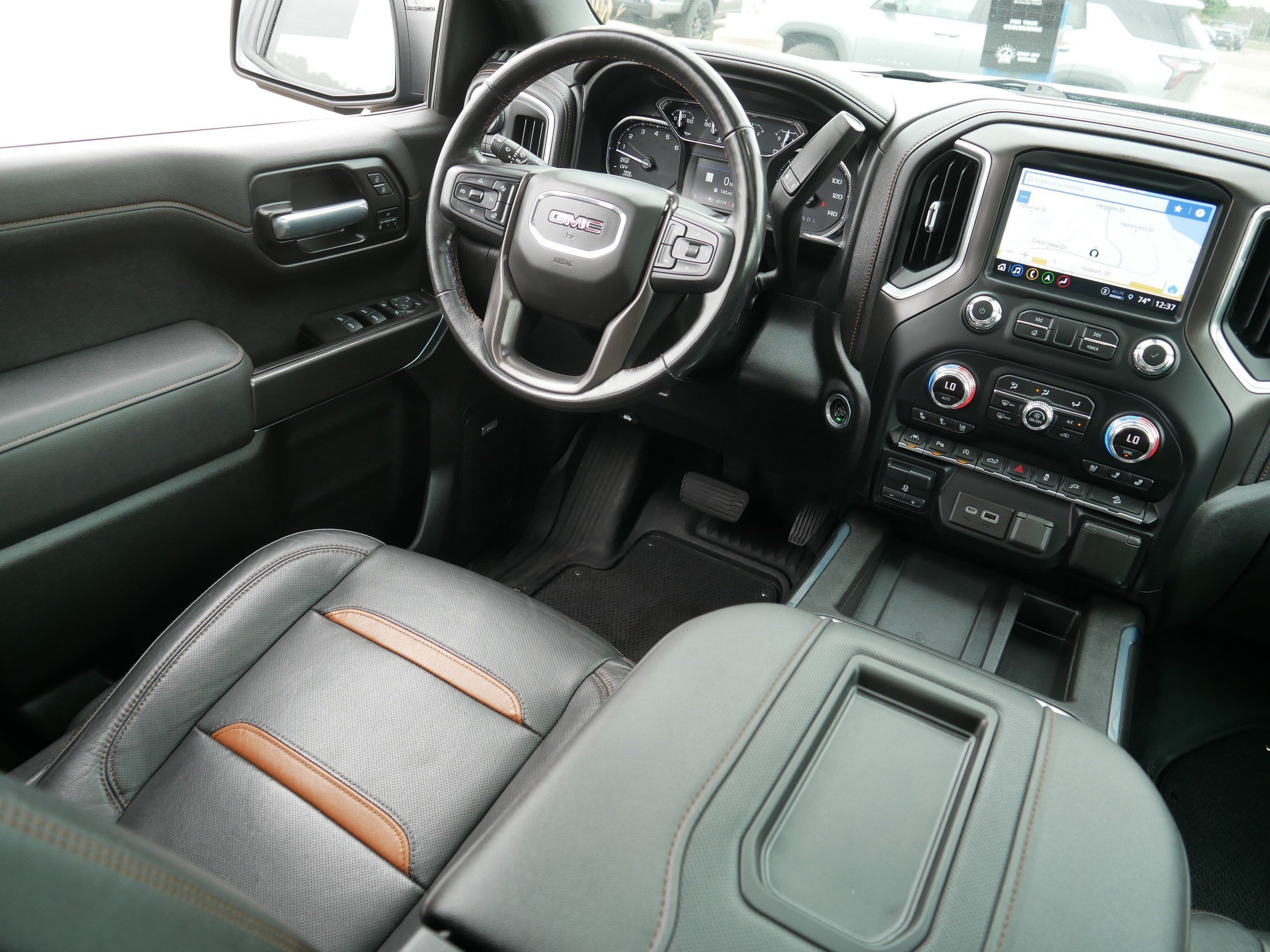 Used 2021 GMC Sierra 1500 AT4 w/ AT4 Value Package AWD/4WD image 9