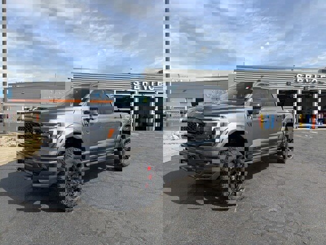 New 2025 Ford F150 Lariat w/ Equipment Group 501A Mid image 17