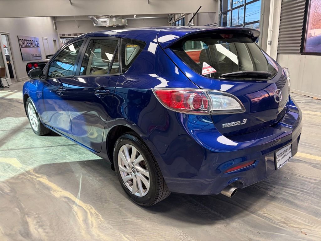 Used 2013 MAZDA MAZDA3 i Touring image 29