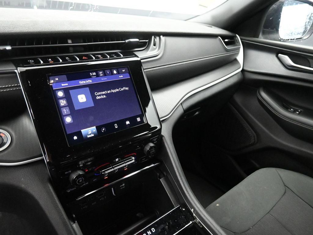 New 2026 Jeep Grand Cherokee L Laredo w/ Trailer Tow Package image 17