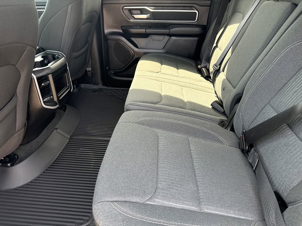 Used 2023 RAM 1500 Big Horn AWD/4WD image 17