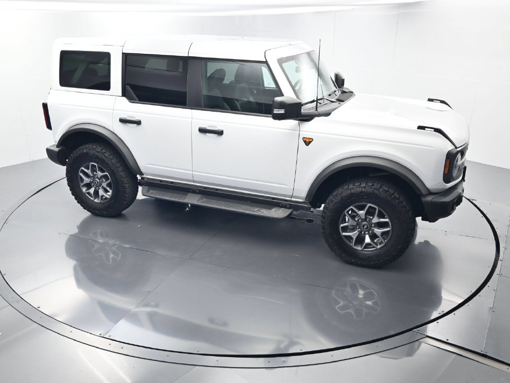 Used 2025 Ford Bronco Badlands AWD/4WD image 40