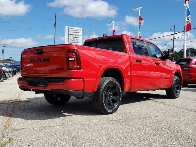 Used 2025 RAM 1500 Big Horn AWD/4WD image 3