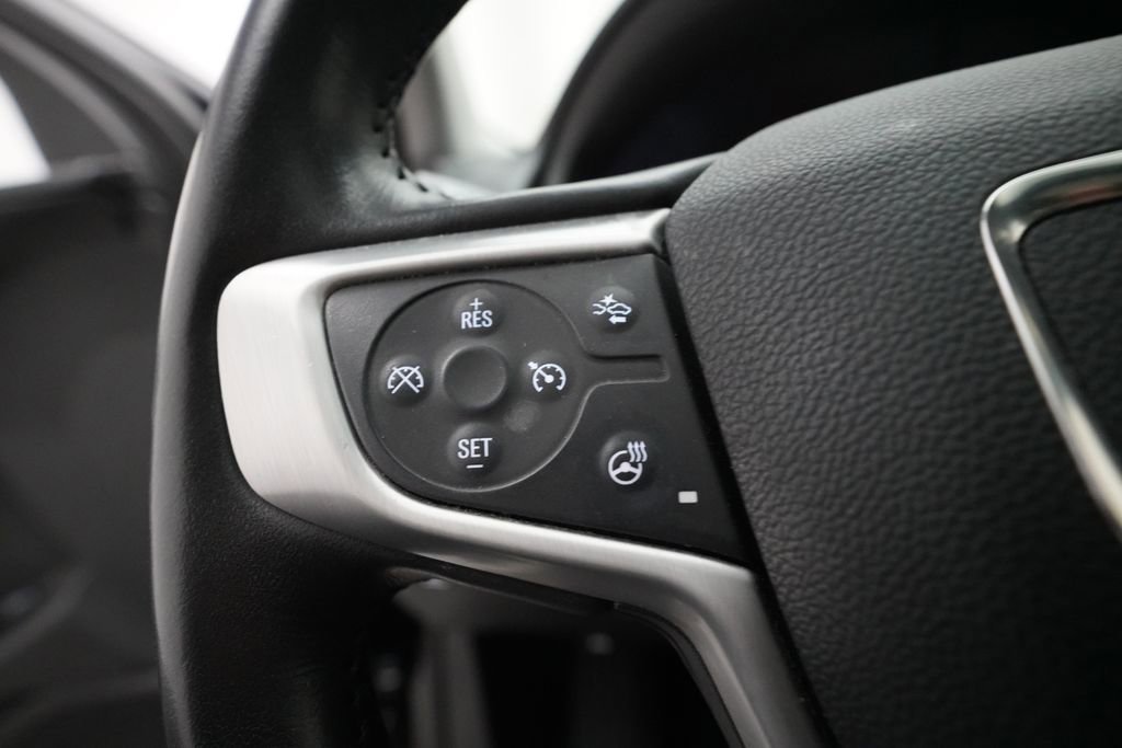 Used 2022 GMC Terrain SLT image 18