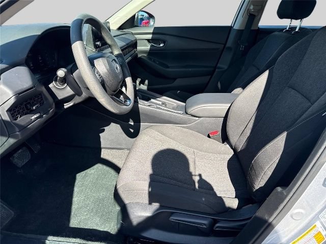 Certified 2025 Honda Accord LX image 9