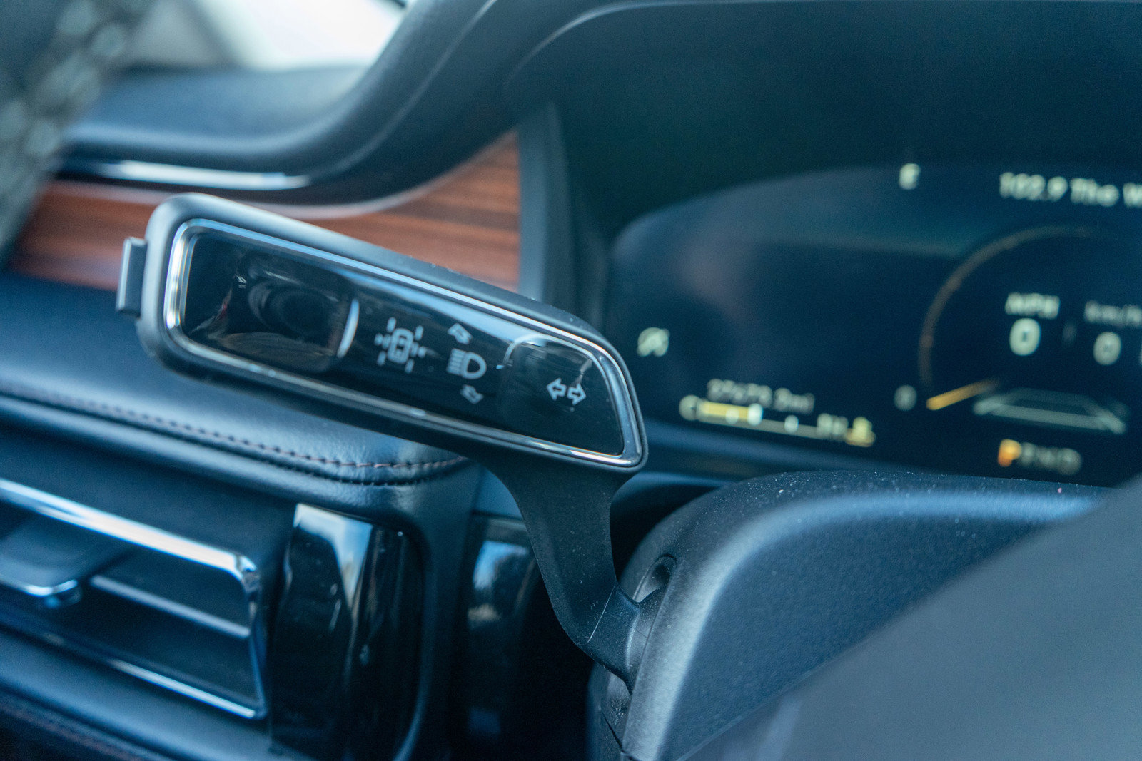 Used 2024 Lincoln Aviator Reserve image 27