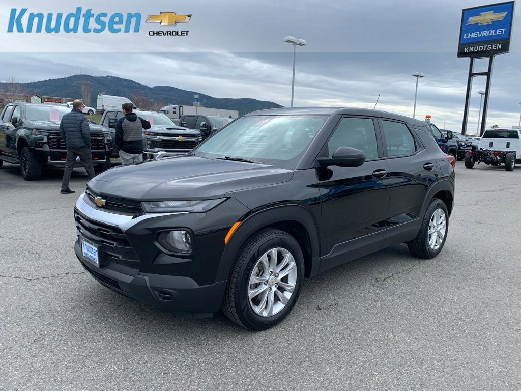Used 2022 Chevrolet TrailBlazer LS image 3