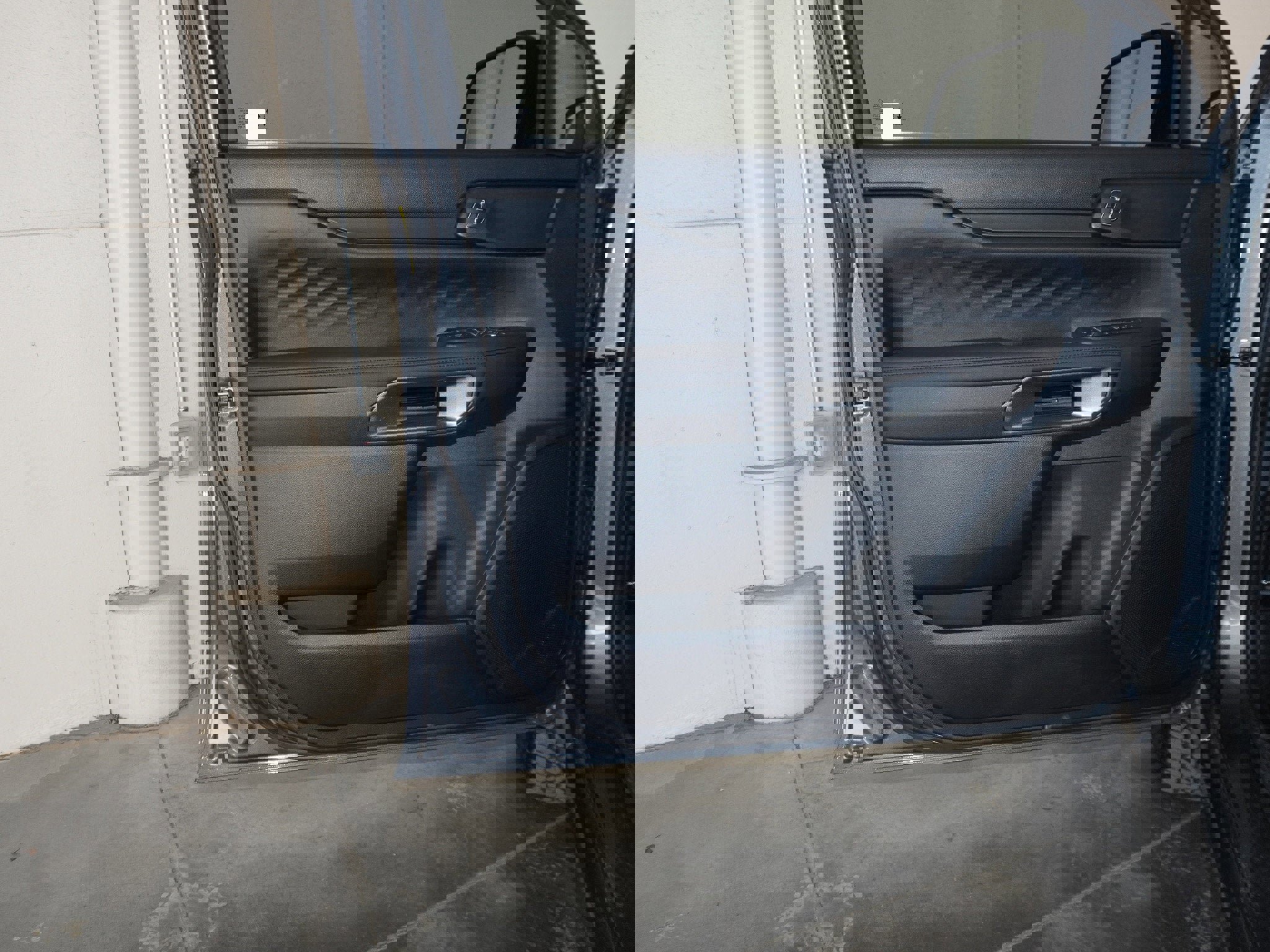 New 2025 Ford Ranger XLT w/ Equipment Group 301A High image 36