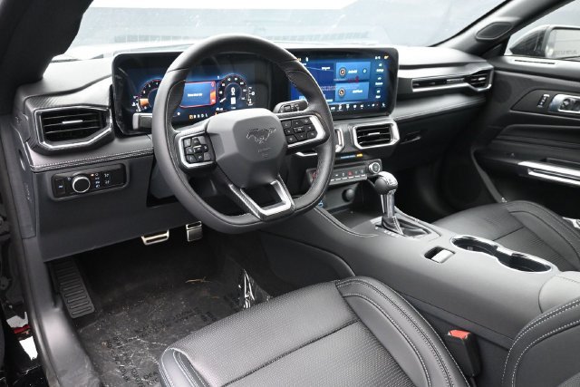 Used 2026 Ford Mustang Premium RWD image 15