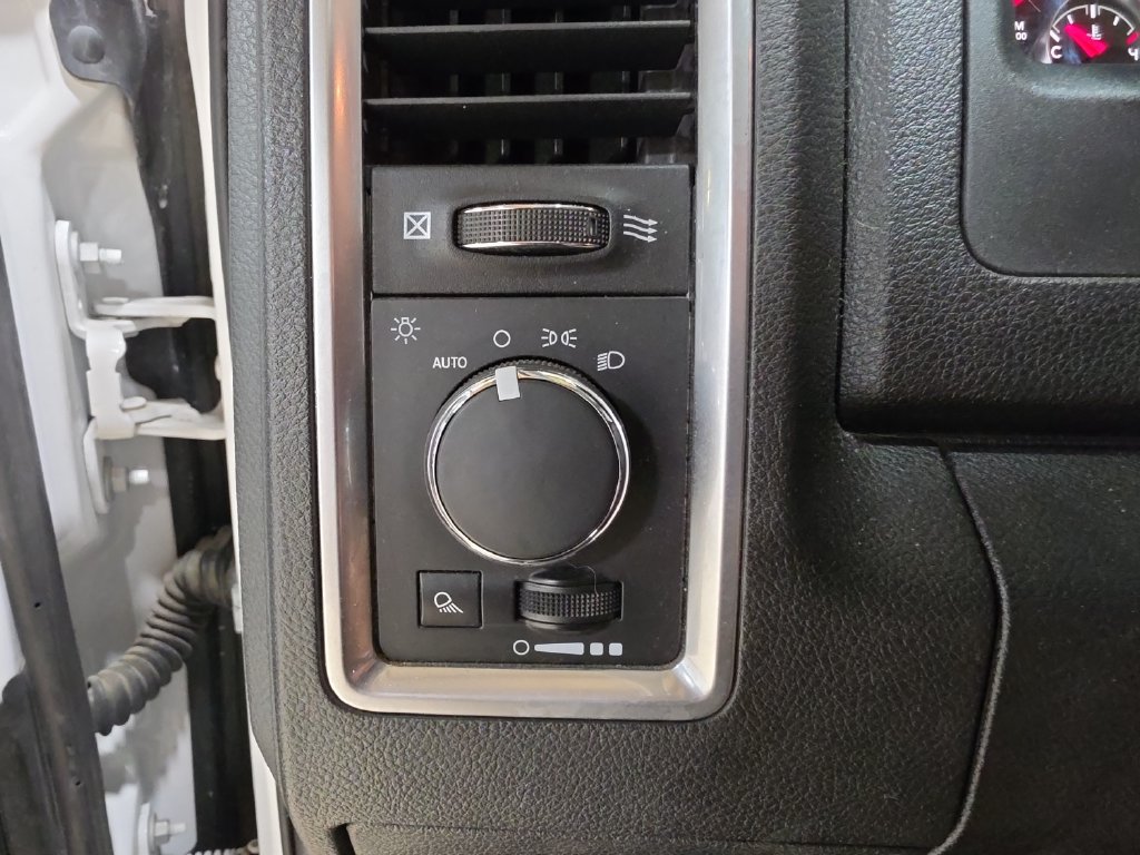 Certified 2024 RAM 1500 Classic SLT AWD/4WD image 22