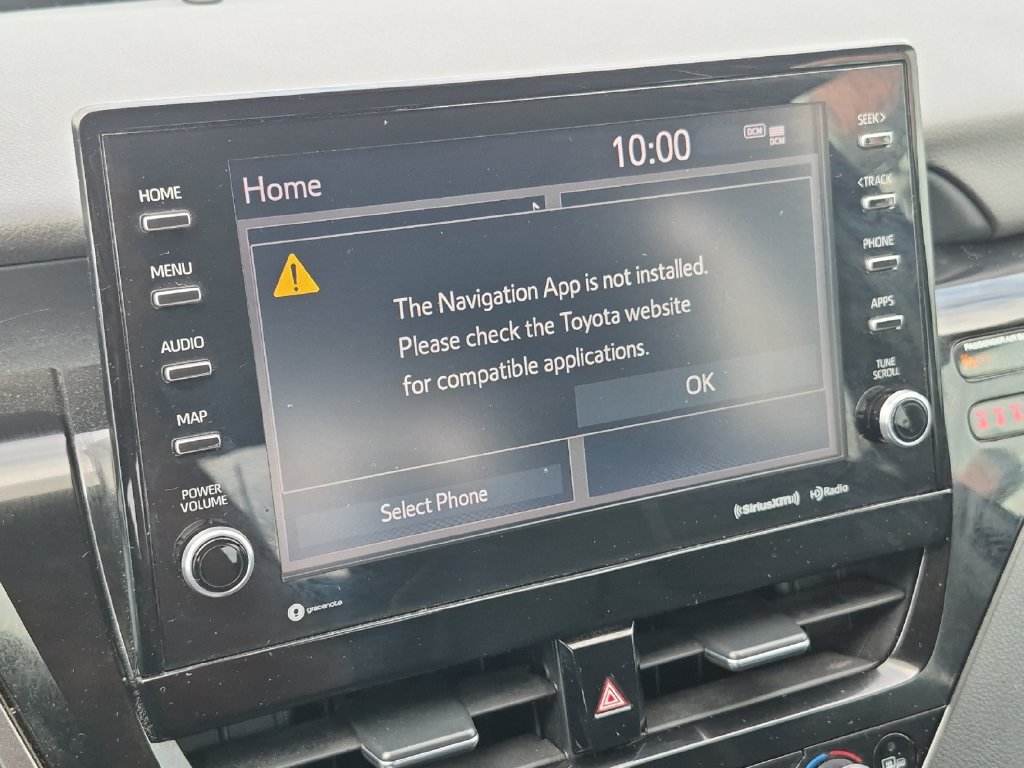 Used 2023 Toyota Camry XSE FWD image 14