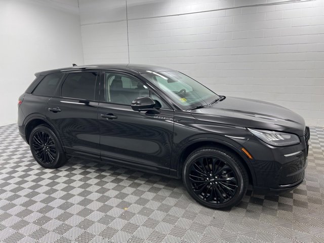 Used 2024 Lincoln Corsair AWD w/ Equipment Group 101A image 4