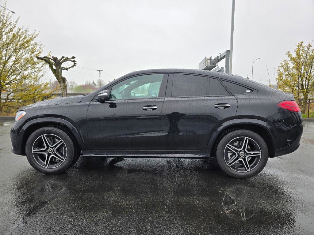 Used 2025 Mercedes-Benz GLE 450 4MATIC Coupe w/ Driver Assistance Package image 3