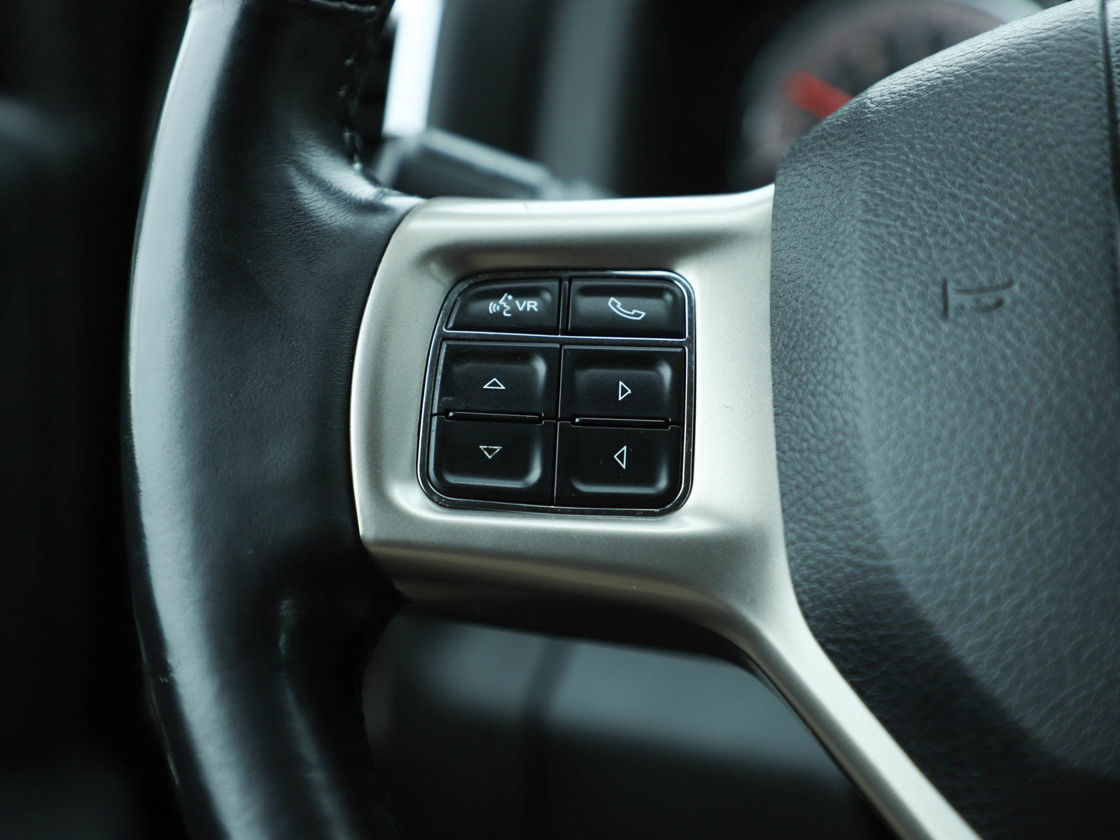 Used 2016 RAM 2500 Laramie AWD/4WD image 26