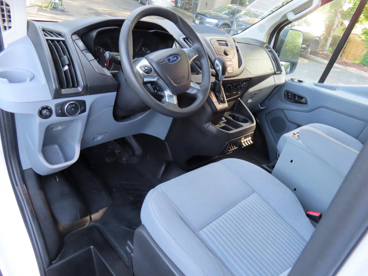 Used 2018 Ford Transit 150 148 Low Roof RWD image 8