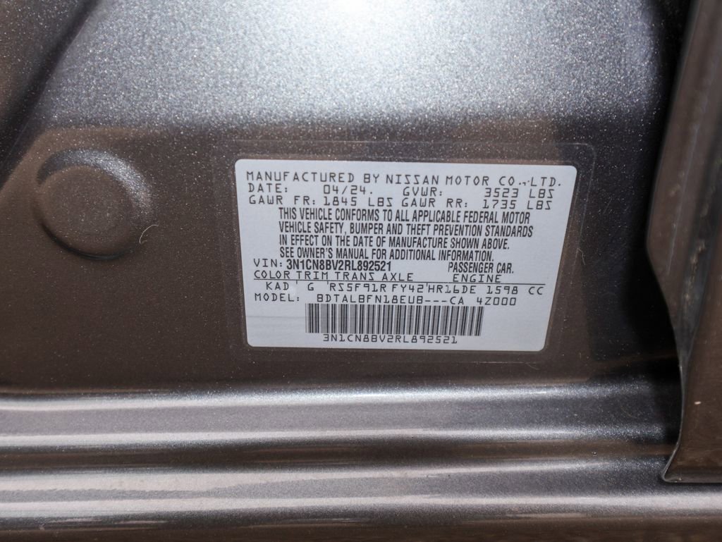 Used 2024 Nissan Versa S FWD image 27