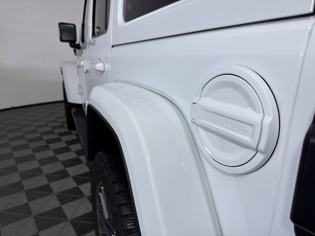Used 2024 Jeep Wrangler High Altitude AWD/4WD image 13