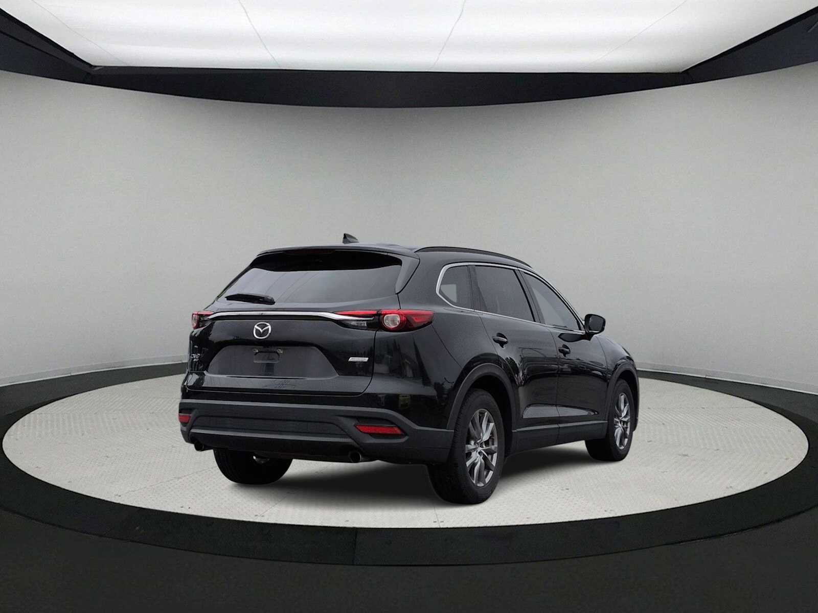 Used 2018 MAZDA CX-9 Touring AWD/4WD image 8