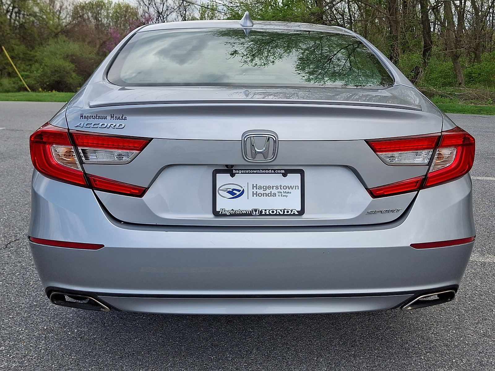 Used 2018 Honda Accord Sport image 5