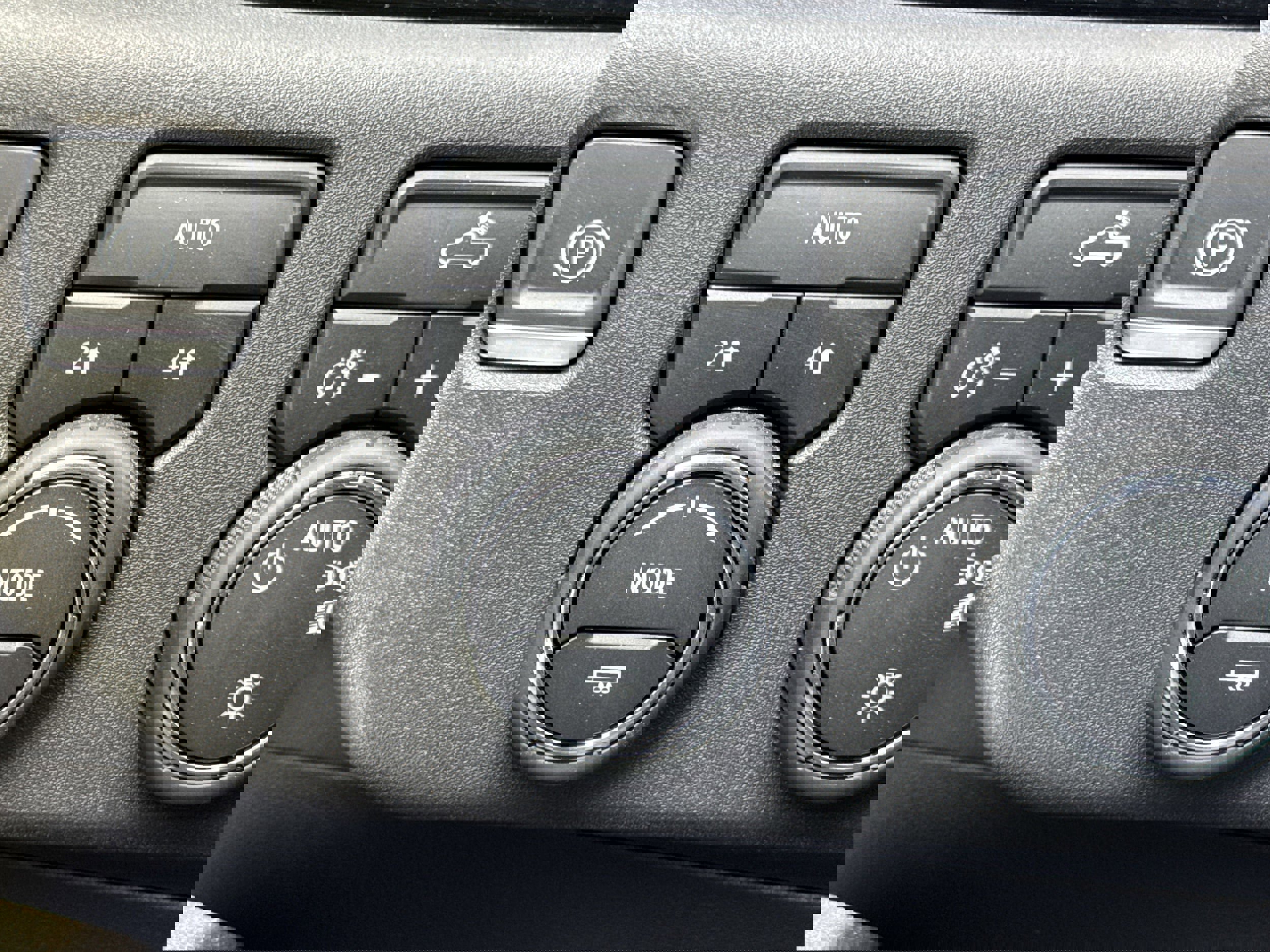 New 2023 Chevrolet Silverado 1500 LT w/ Max Trailering Package image 28