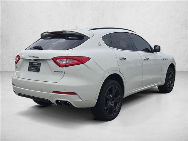 Used 2018 Maserati Levante GranSport AWD/4WD image 5