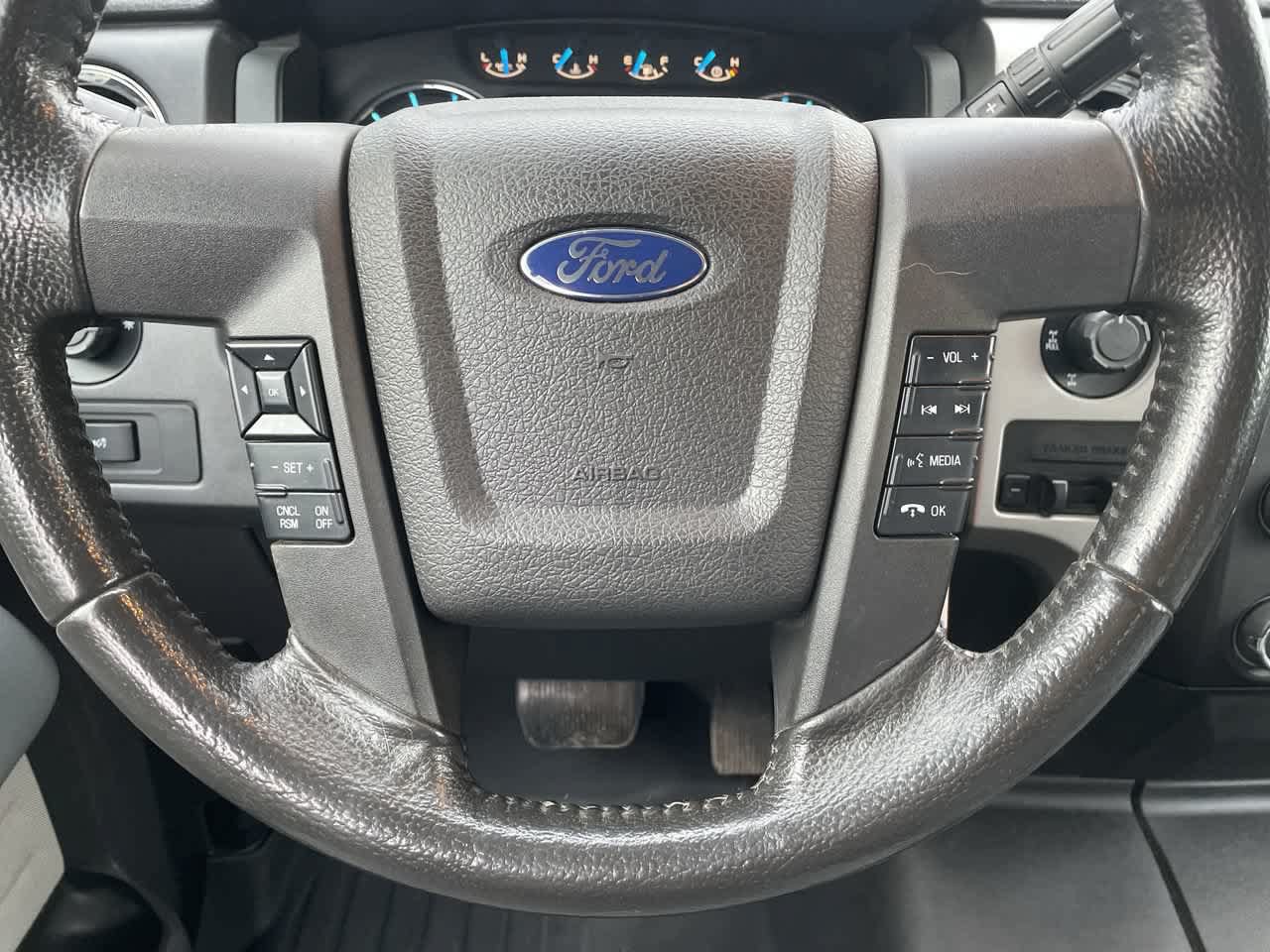 Used 2013 Ford F150 XLT w/ Luxury Equipment Group AWD/4WD image 10