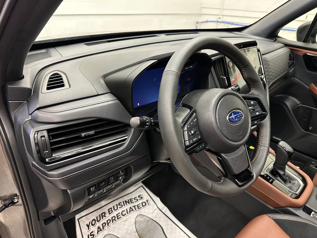 Used 2025 Subaru Forester Touring image 22