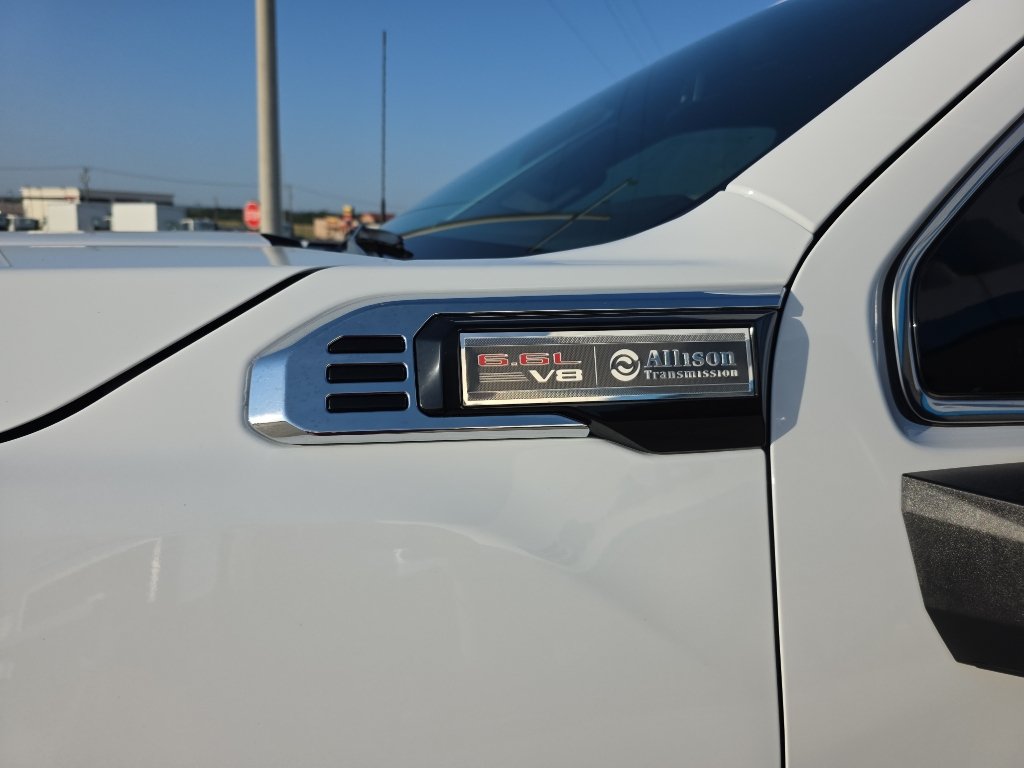 Certified 2026 GMC Sierra 2500 SLT w/ SLT Convenience Package AWD/4WD image 6