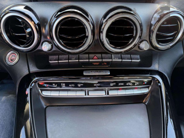 Used 2021 Mercedes-Benz AMG GT Roadster image 32
