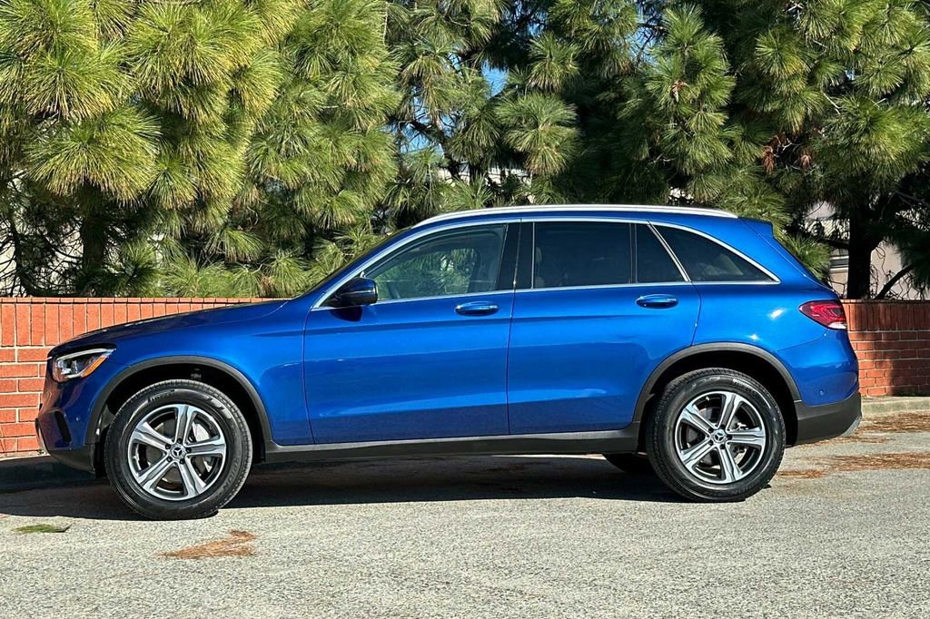 Certified 2022 Mercedes-Benz GLC 300 image 7