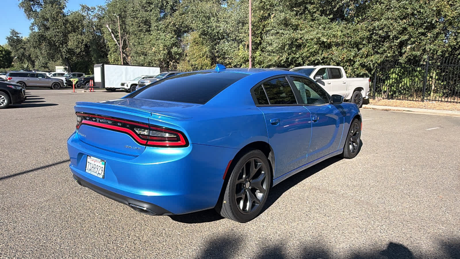 Used 2015 Dodge Charger SXT RWD image 5