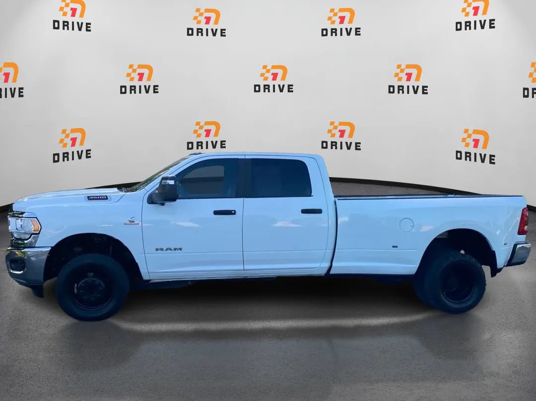 Used 2024 RAM 3500 Big Horn w/ Towing Technology Group AWD/4WD image 8