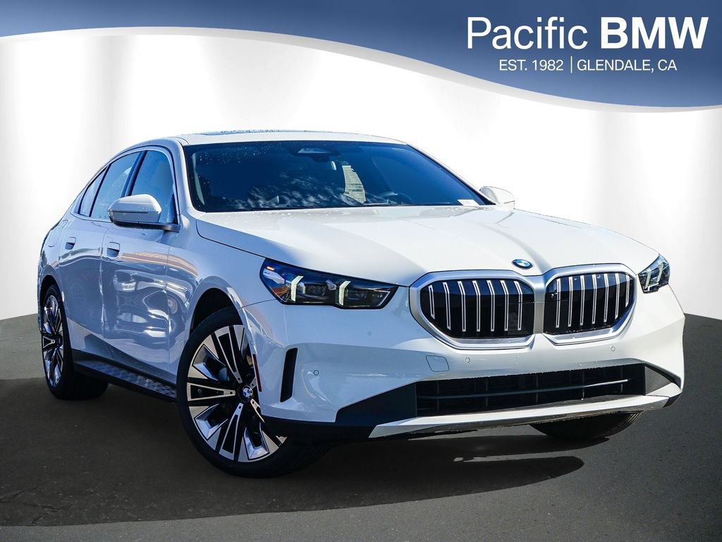 New 2027 BMW 530i w/ Convenience Package RWD image 1