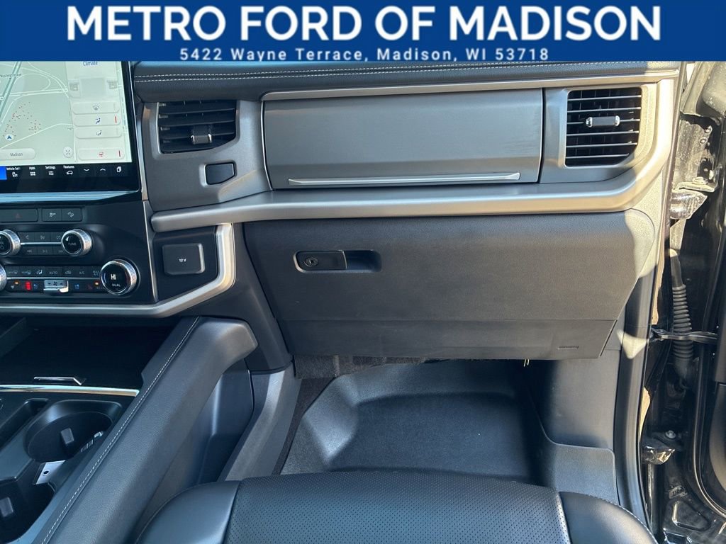 Used 2022 Ford Expedition XLT image 51