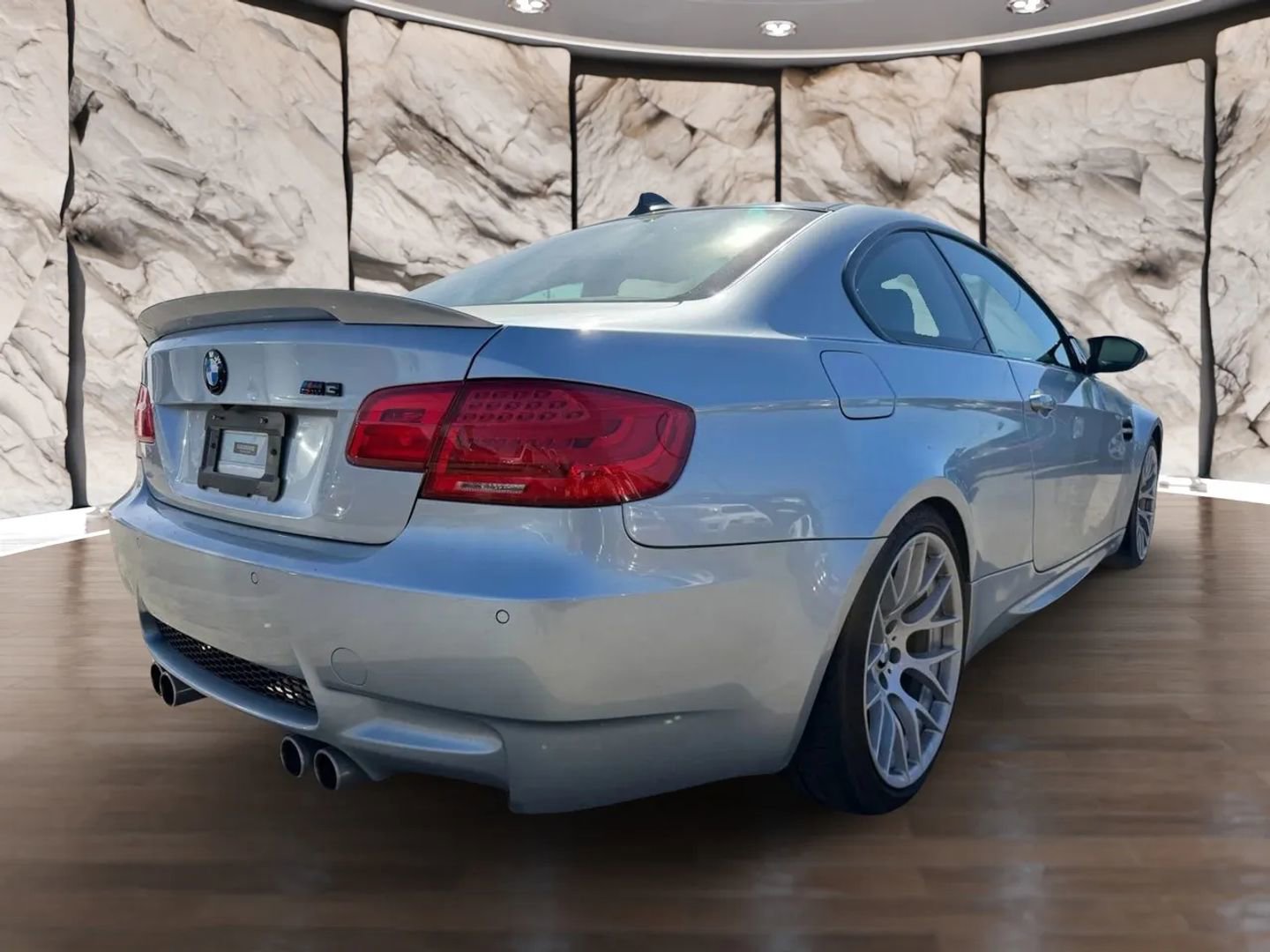 Used 2013 BMW M3 Coupe w/ Premium Pkg image 6
