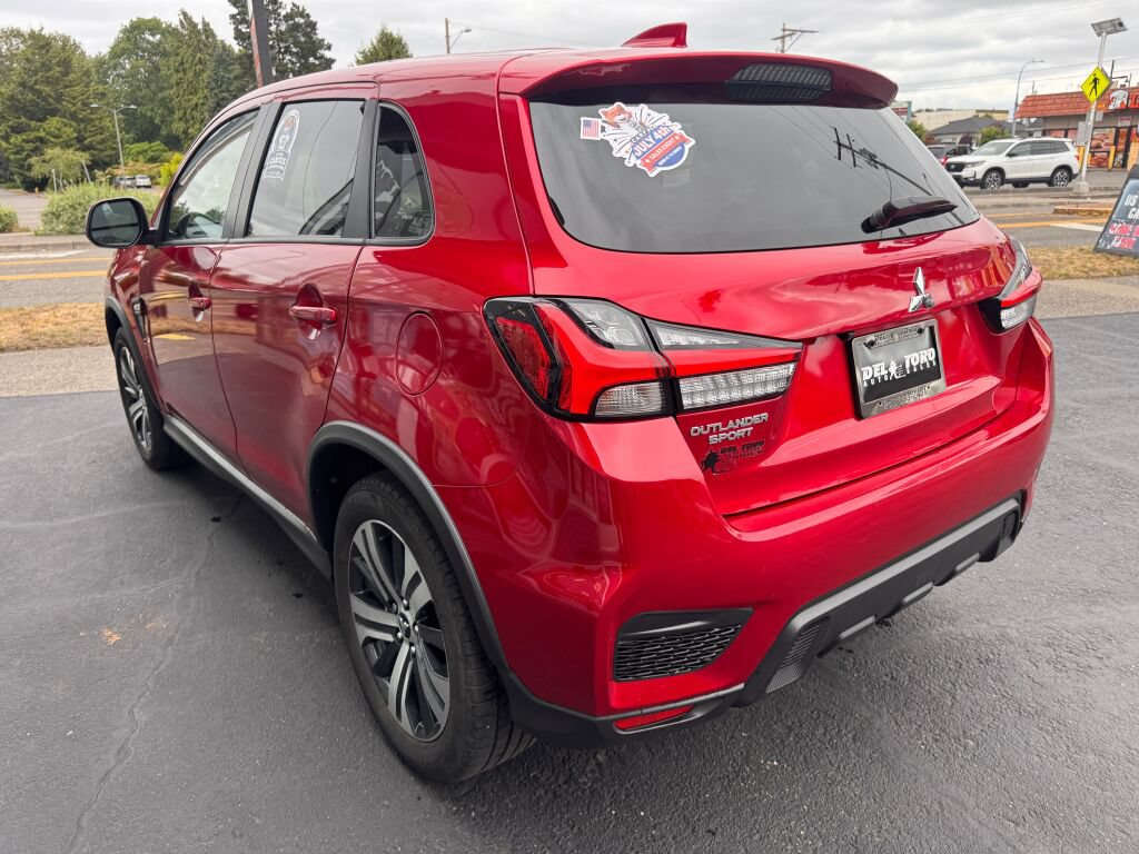Used 2022 Mitsubishi Outlander Sport ES AWD/4WD image 9