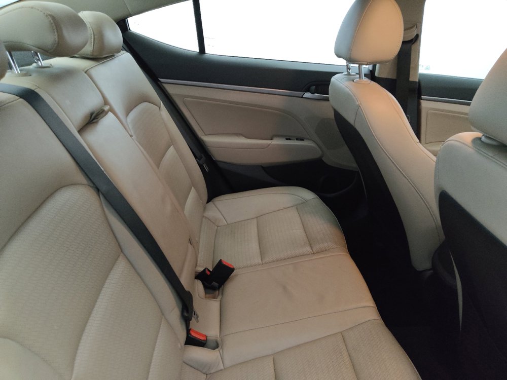 Used 2018 Hyundai Elantra Limited w/ Limited Ultimate Package 02 FWD image 19