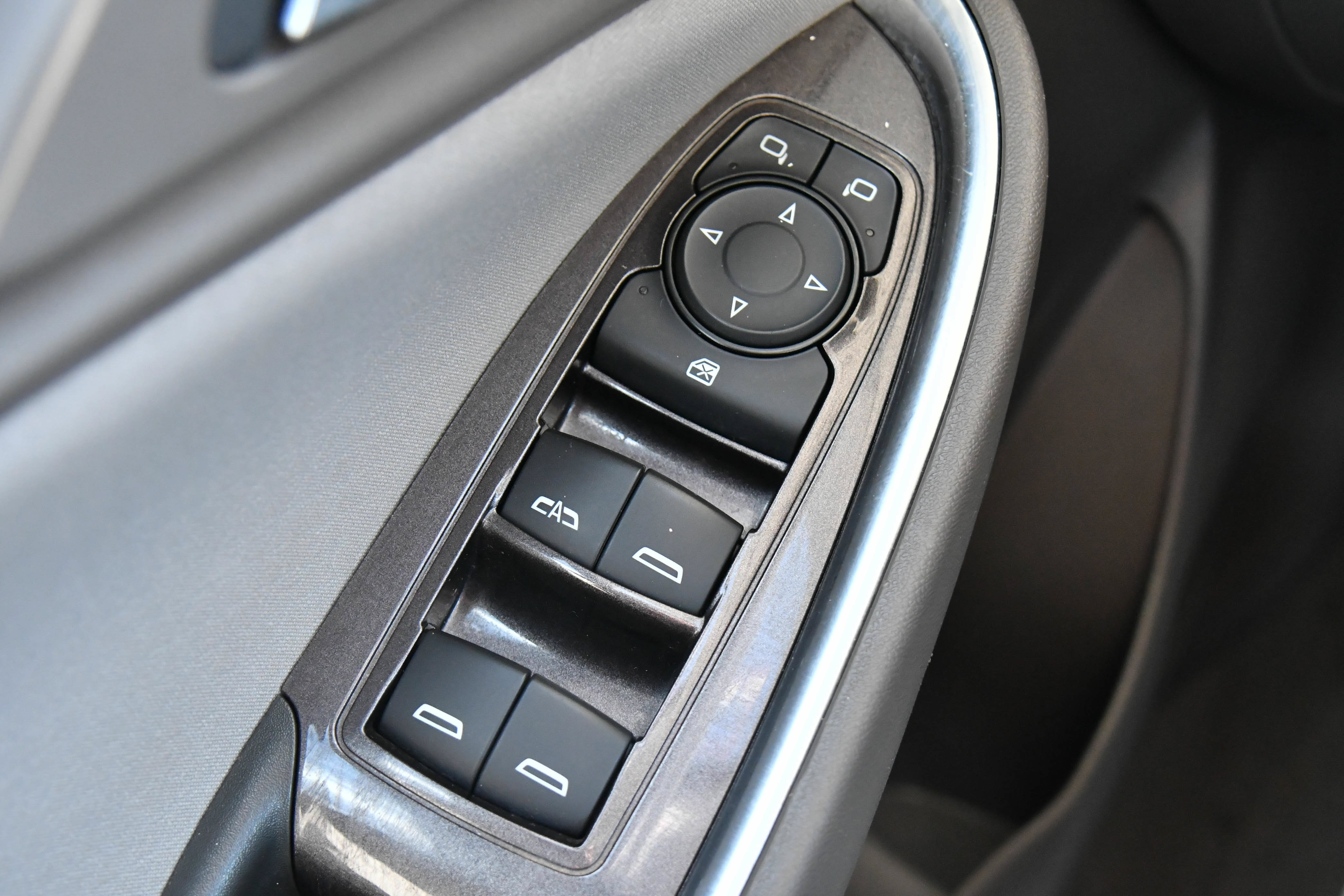 Used 2022 Chevrolet Malibu LT FWD image 31