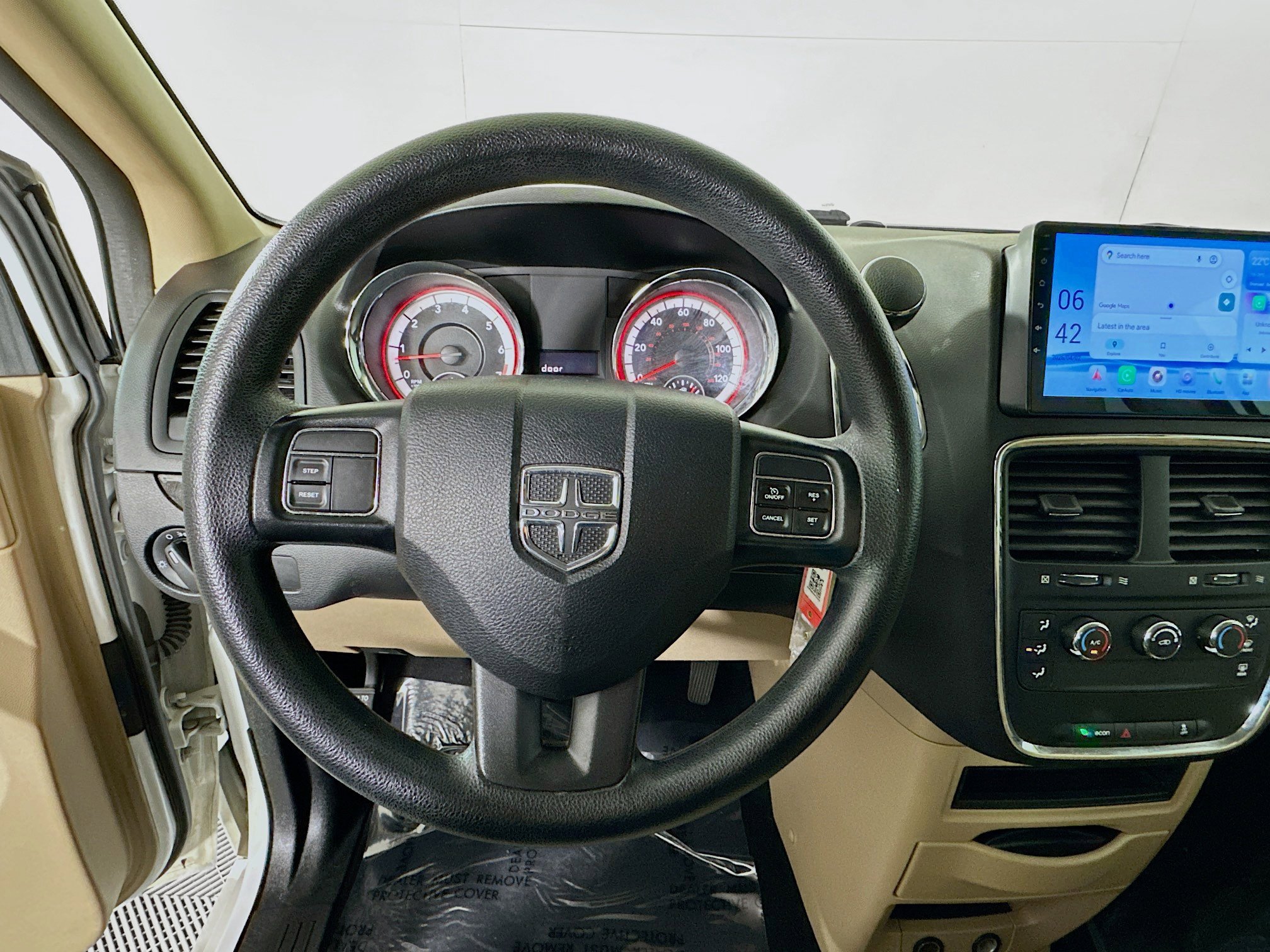 Used 2016 Dodge Grand Caravan SE w/ Quick Order Package 29E SE image 15