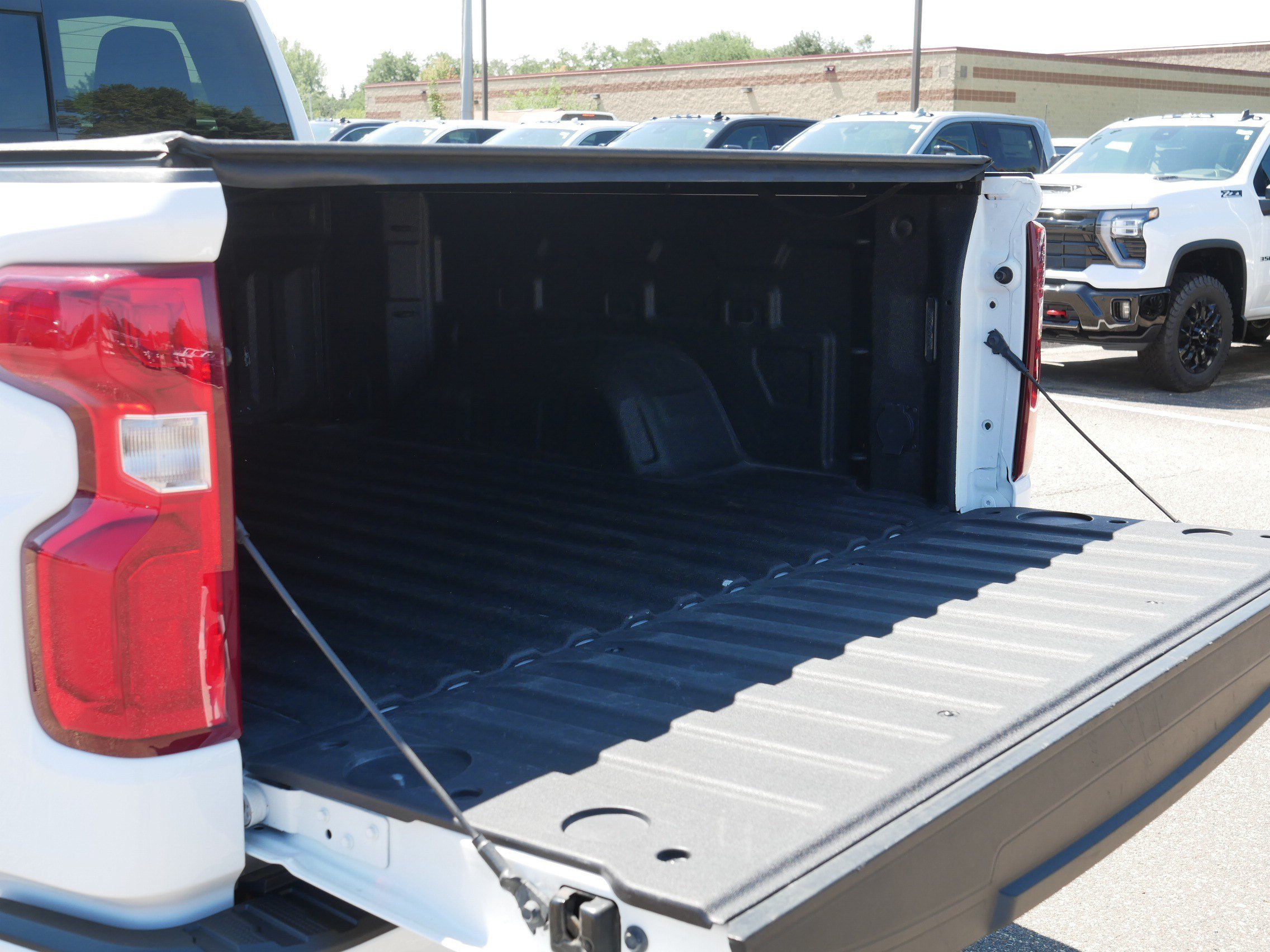 Used 2023 Chevrolet Silverado 1500 RST w/ RST All Star Premium Package AWD/4WD image 18