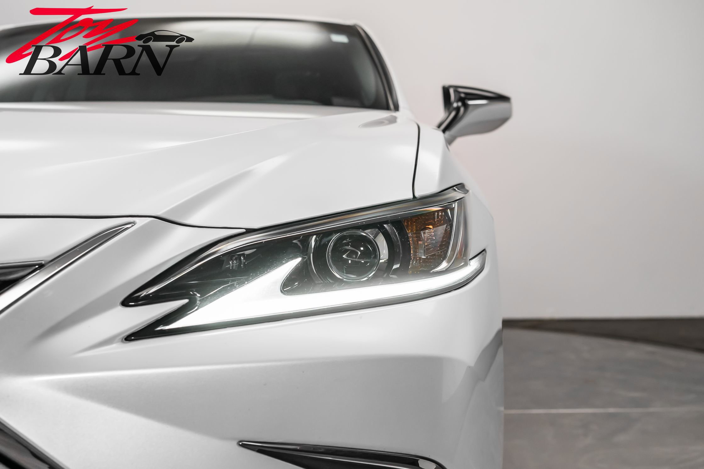 Used 2021 Lexus ES 250 image 10